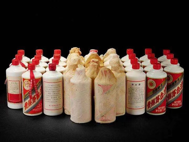 四会老酒回收上门哪里回收(附近上门回收茅台酒）?